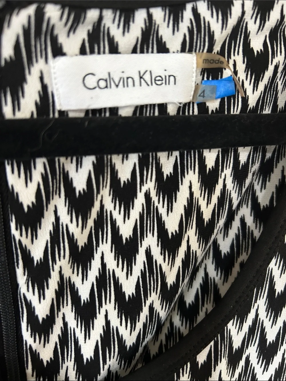 Calvin Klein Black and White Chevron Maxi Jumpsuit Romper Sz 4 - Picture 9 of 10